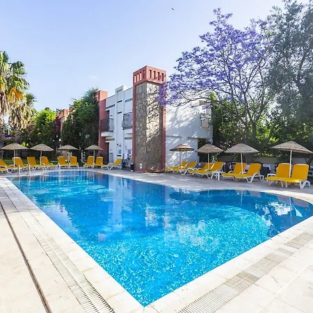 Kriss Otel Ortakent